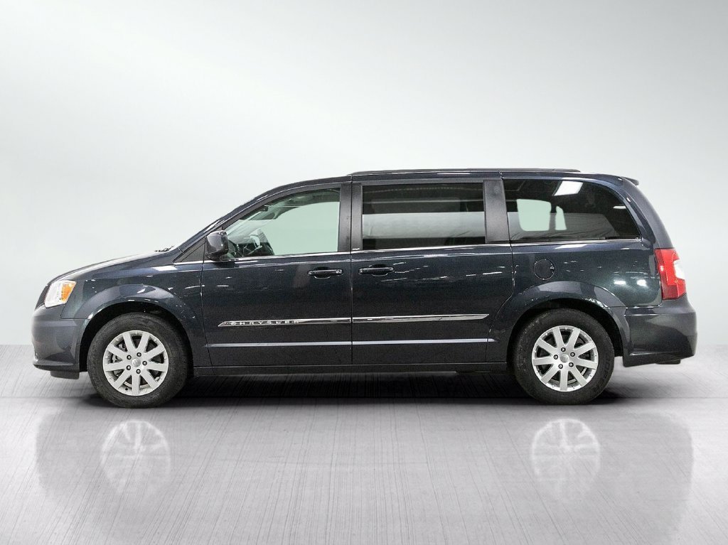 Used 2013 Chrysler Town & Country Touring with VIN 2C4RC1BG5DR742162 for sale in Burnsville, Minnesota
