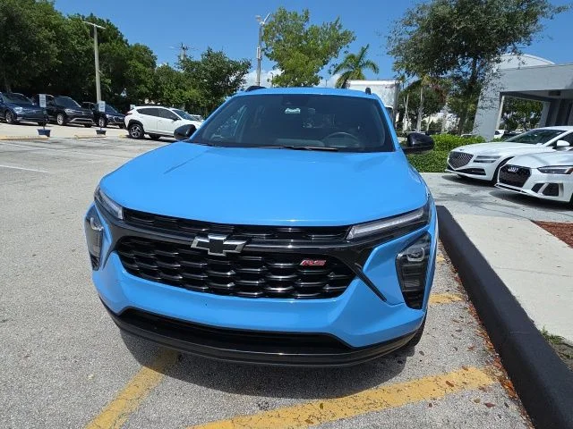 Used 2024 Blue Chevrolet 2RS image 2