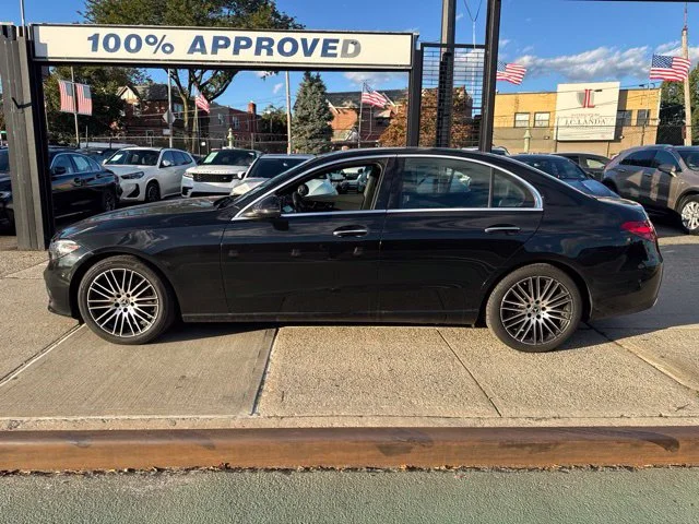 Used 2025 Black Mercedes-Benz C 300 image 3