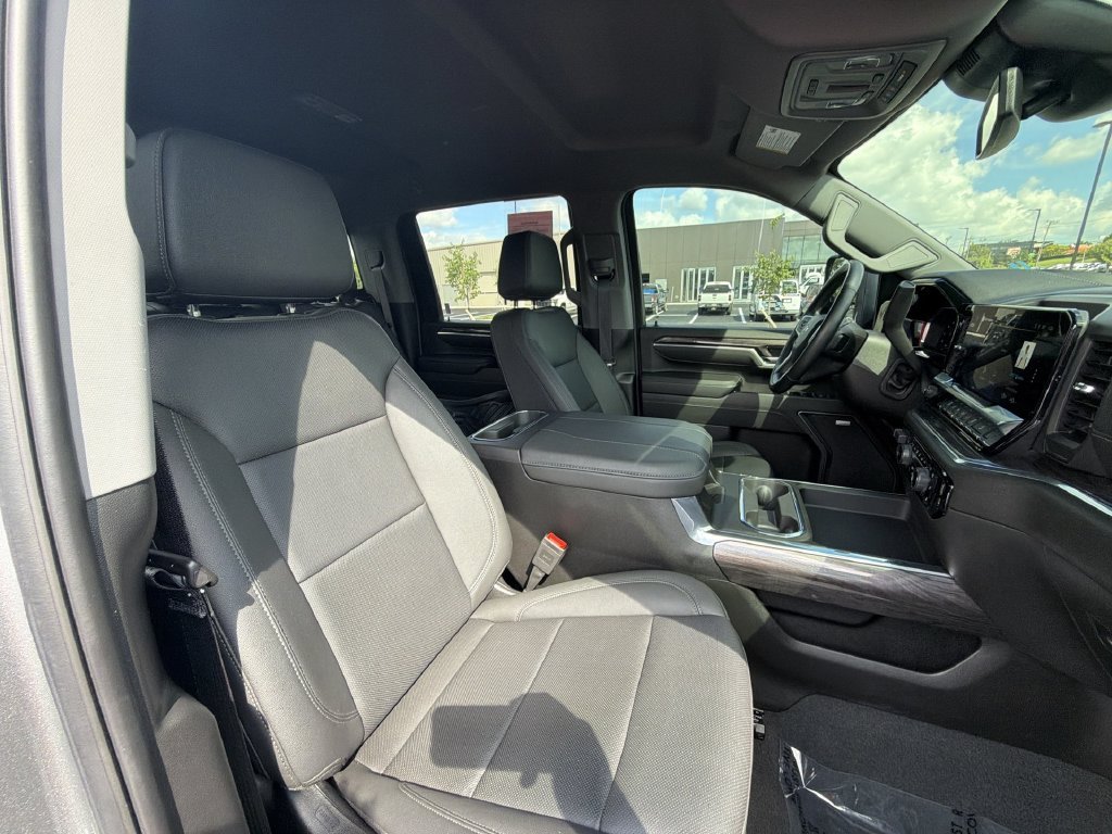 Used 2025 Gray Chevrolet LTZ image 23