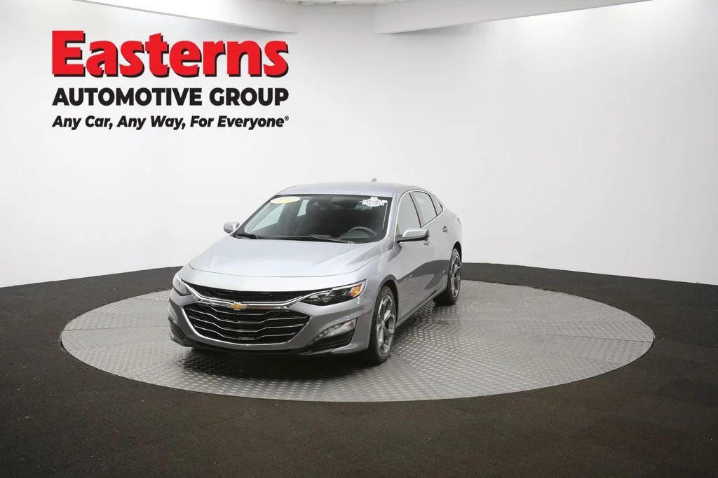 Used 2024 Silver Nissan 2.5 SV image 51