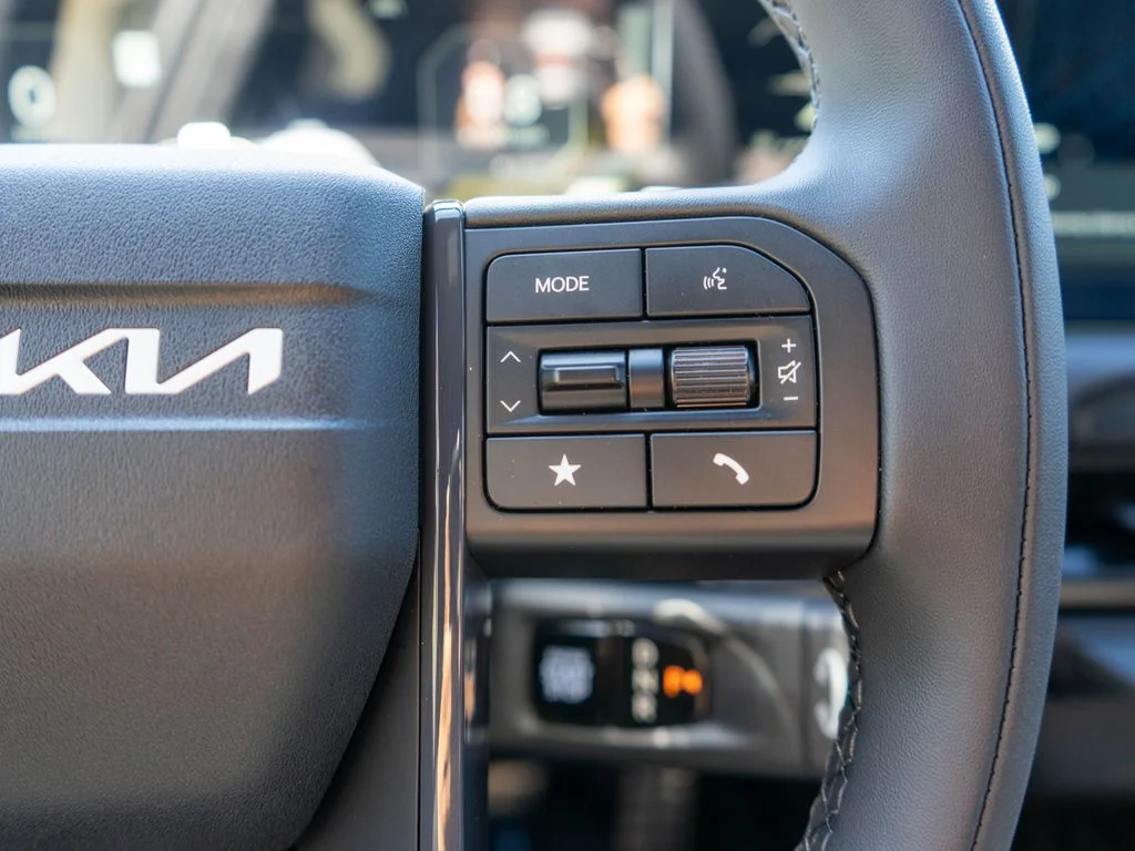 New 2027 Wolf Gray Kia X-Pro SX Prestige image 24