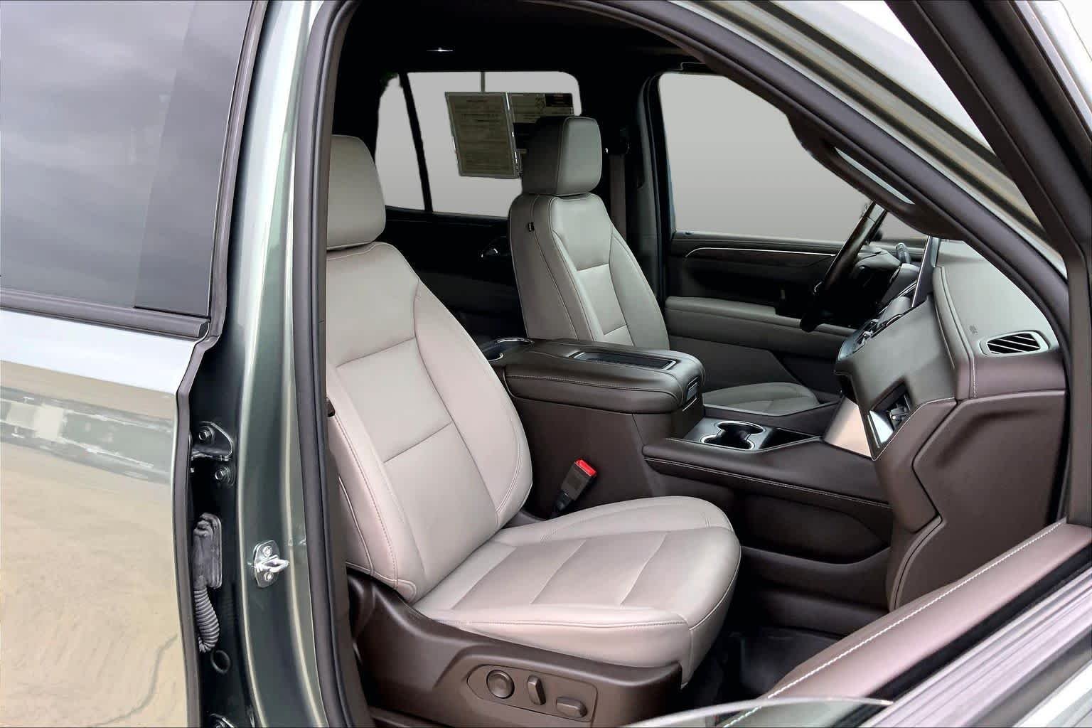 Used 2023 Silver Sage Metallic Chevrolet Z71 image 9