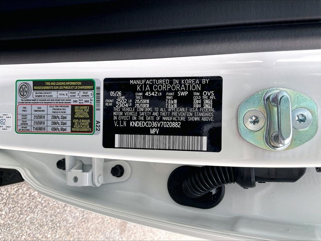 New 2027 Snow White Pearl Kia X-Line image 16