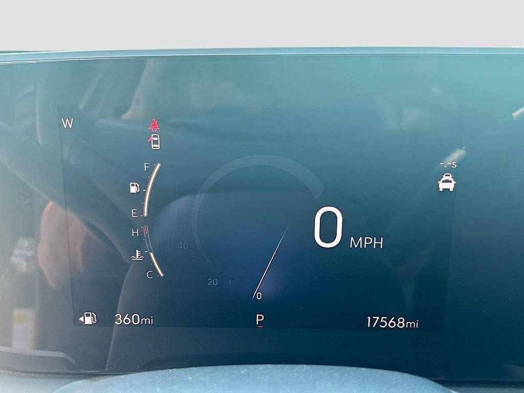 Used 2025 Black Buick Avenir image 33