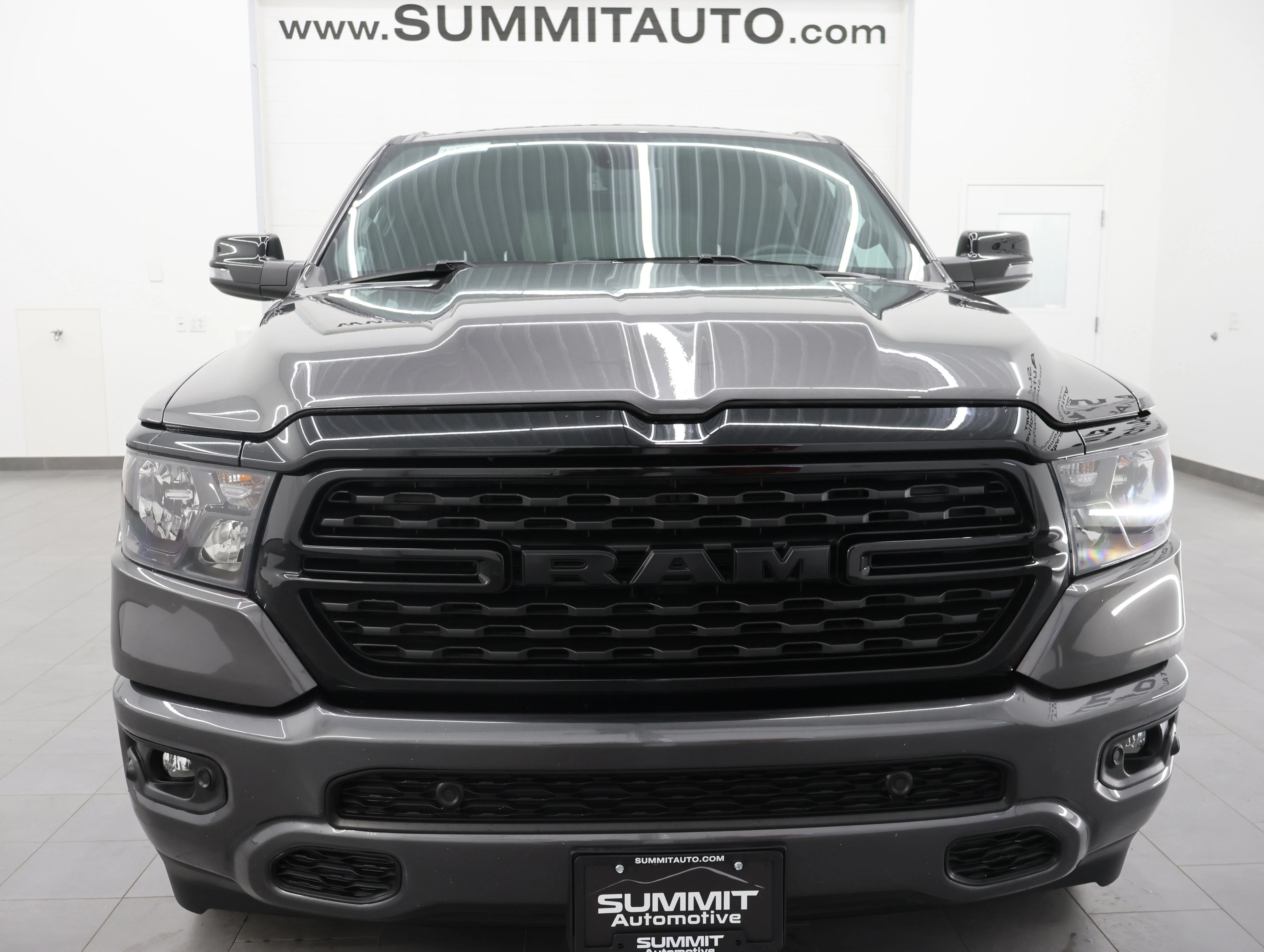 Used 2024 Granite Crystal Metallic Clearcoat Ram Big Horn/Lone Star image 20