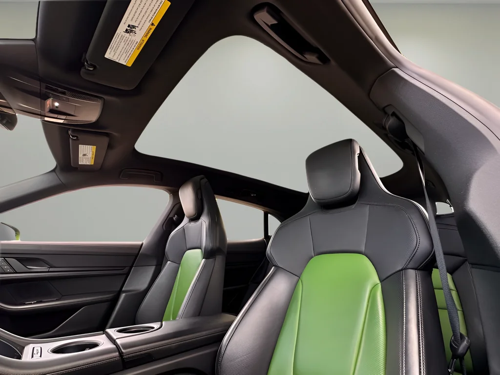 Used 2023 Green Porsche 4S image 18