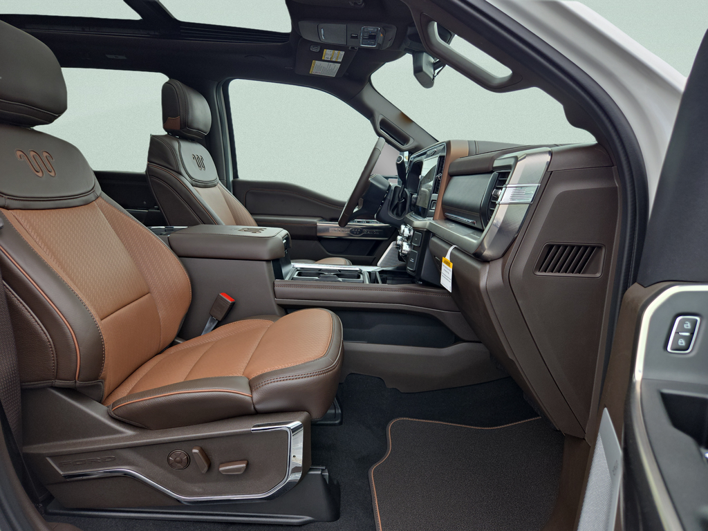New 2026 Star White Metallic Tri-Coat Ford F-250® King Ranch® image 27