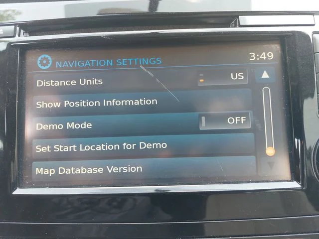 Used 2017 Black Nissan SL image 22