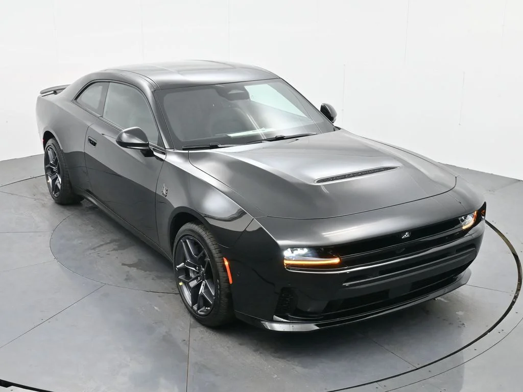 New 2026 Diamond Black Crystal Pearlcoat Dodge Scat Pack image 24