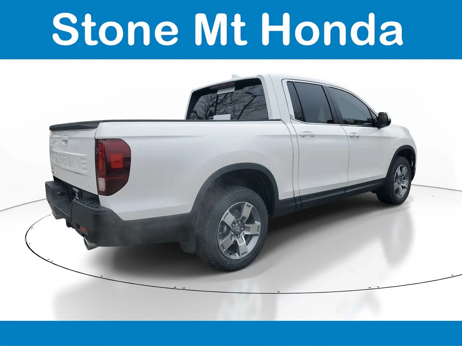 New 2026 Platinum White Pearl Honda RTL image 6