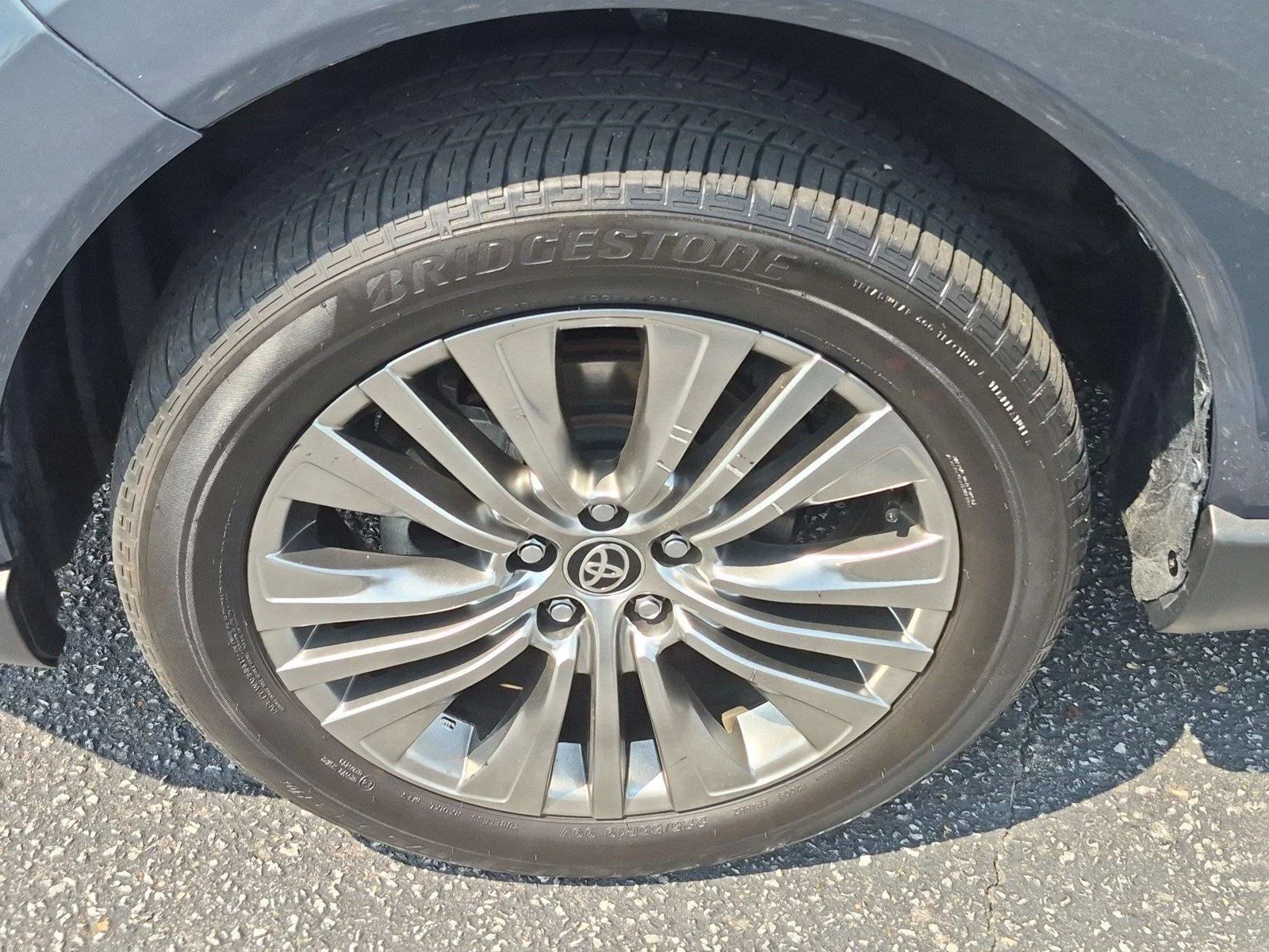 Used 2024 Coastal Gray Metallic Toyota XLE image 10