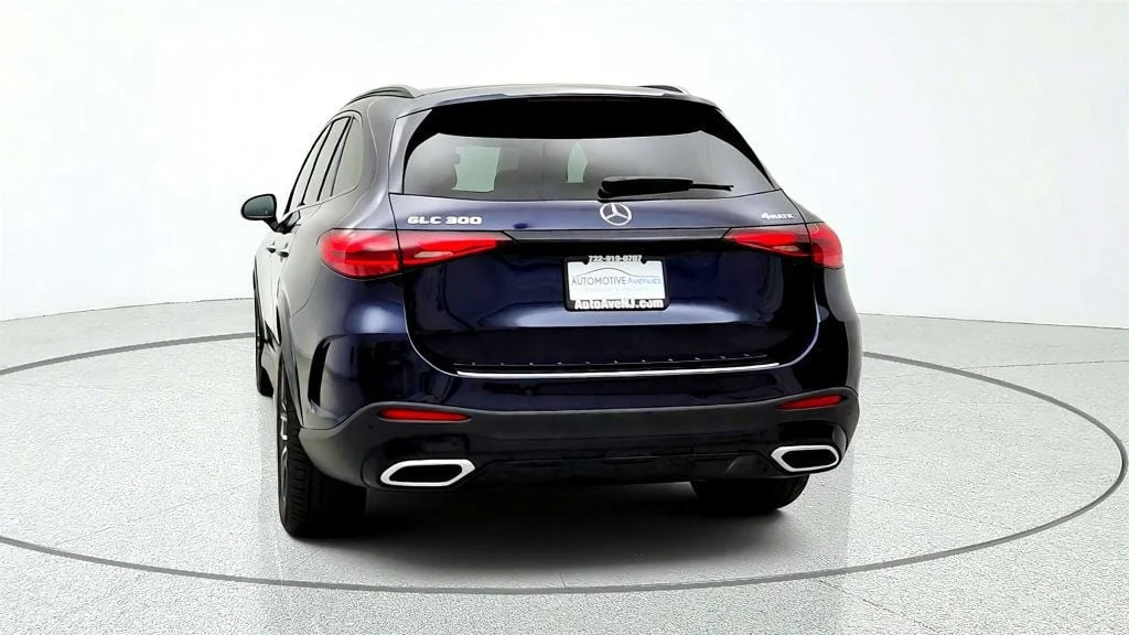 Used 2023 Nautical Blue Metallic Mercedes-Benz GLC 300 4MATIC SUV w/ AMG® Line & Exclusive Trim Package image 6