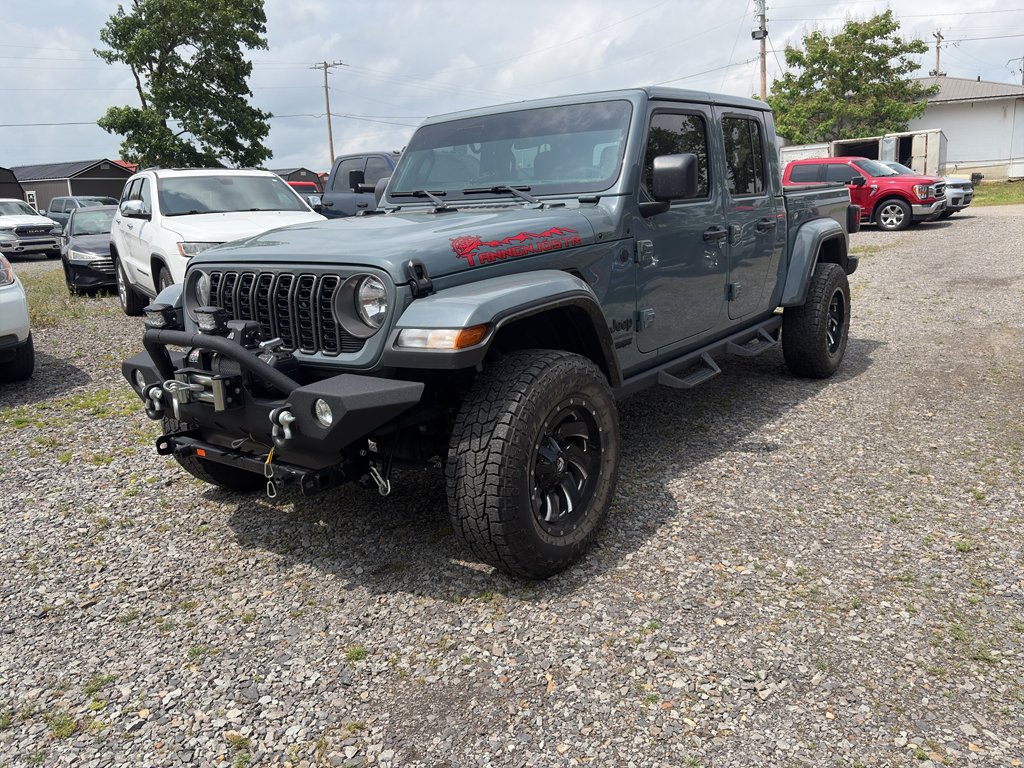 2024 Jeep Gladiator