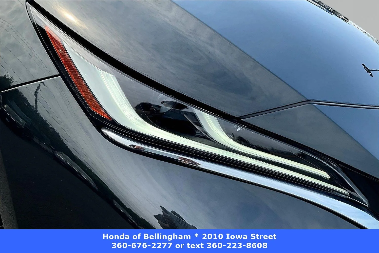 Used 2022 Celestial Black Toyota XLE image 26
