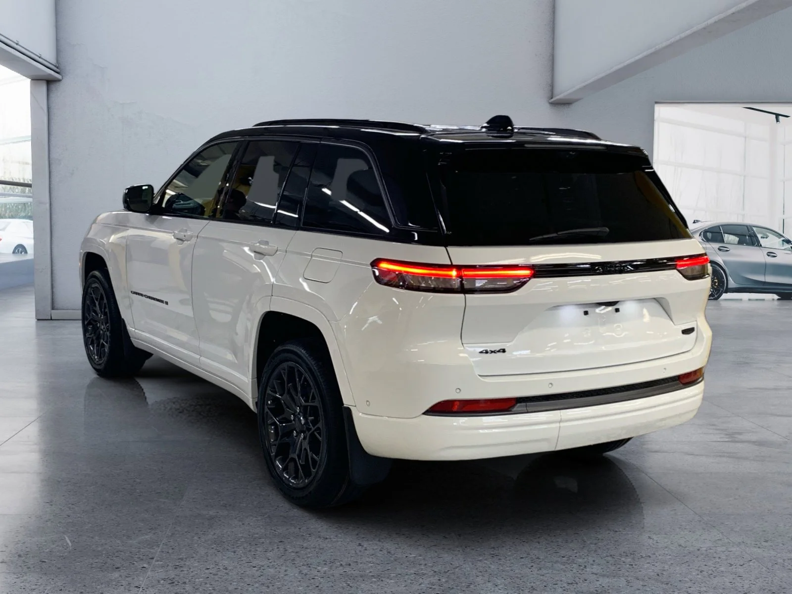 New 2026 Bright White Jeep Summit image 3