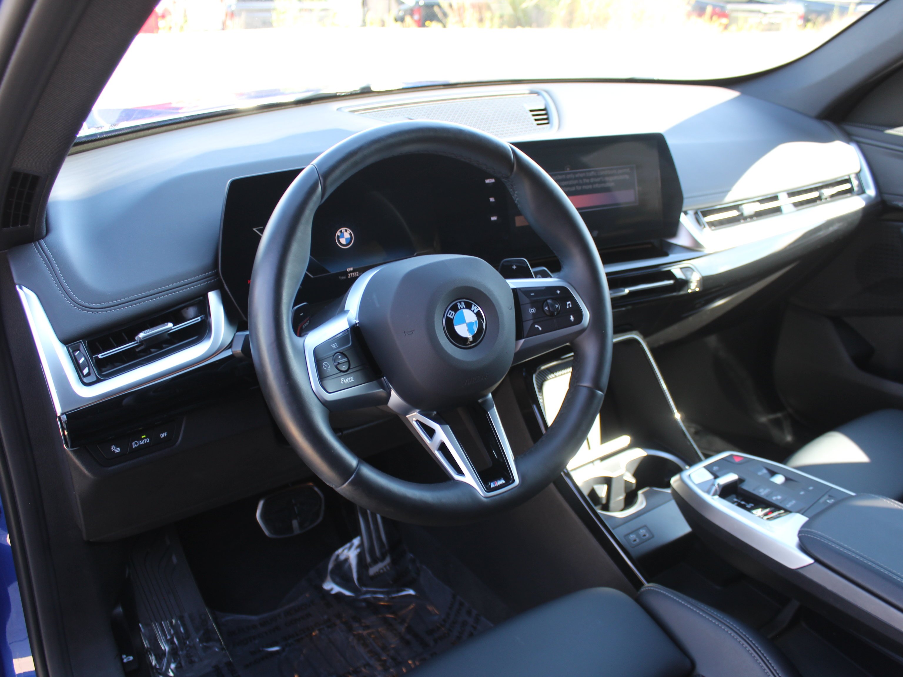 2026 BMW X1 28i - Photo 15