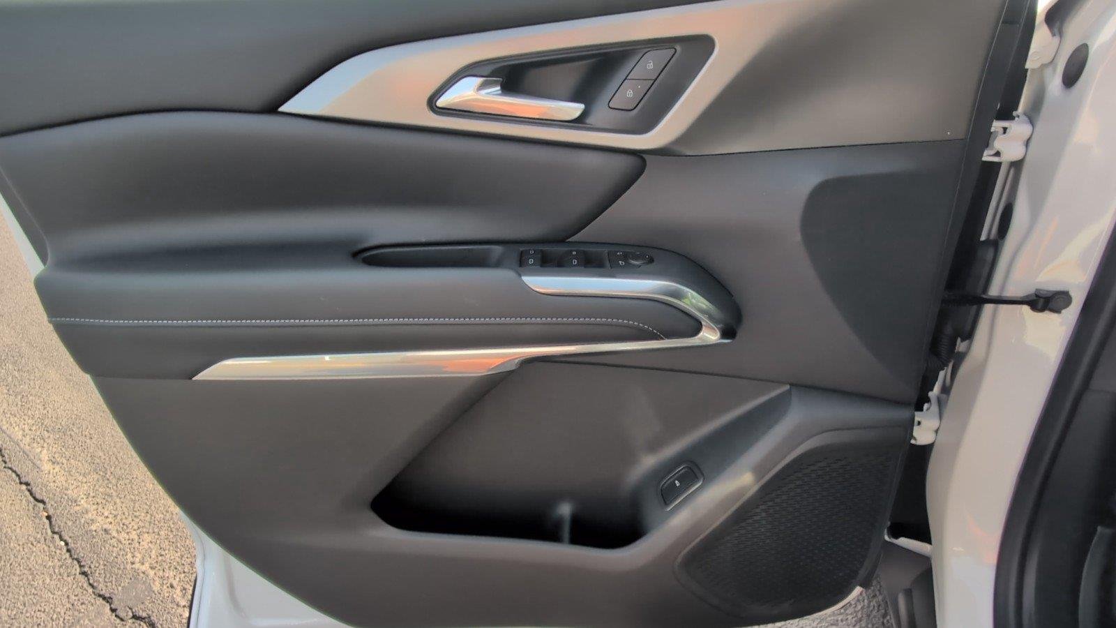 2026 Chevrolet Traverse LT - Photo 19