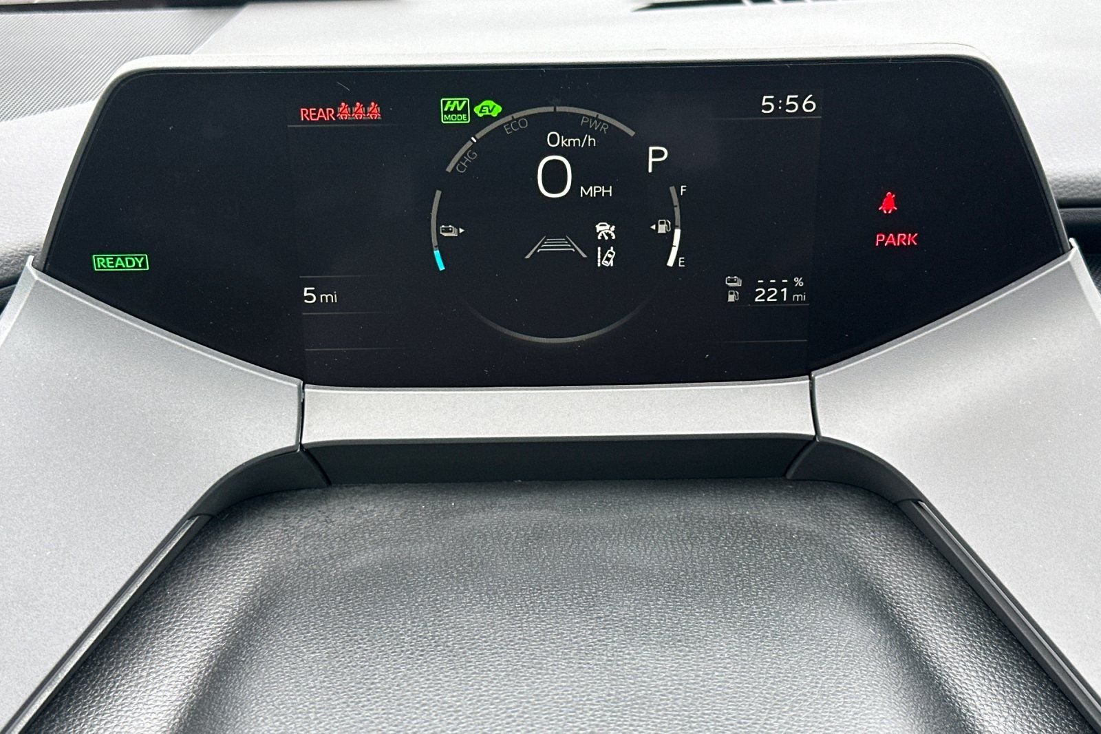 2026 Toyota Prius Plug-in Hybrid SE - Photo 24