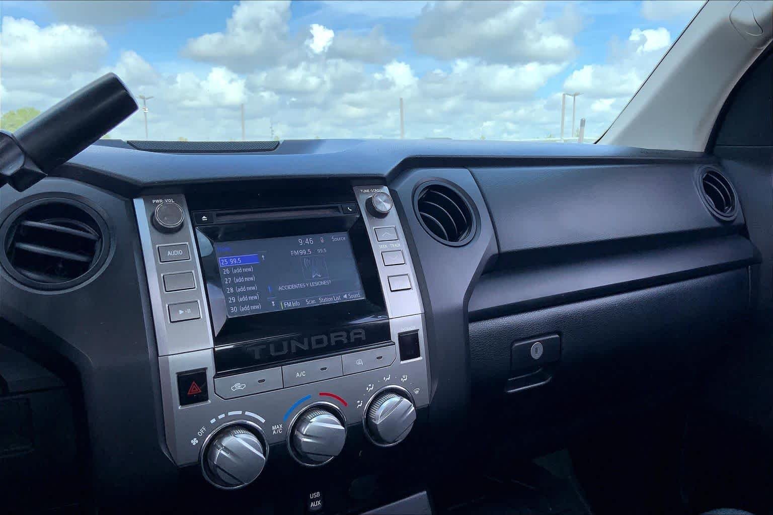 Used 2014 Radiant Red Toyota SR image 35