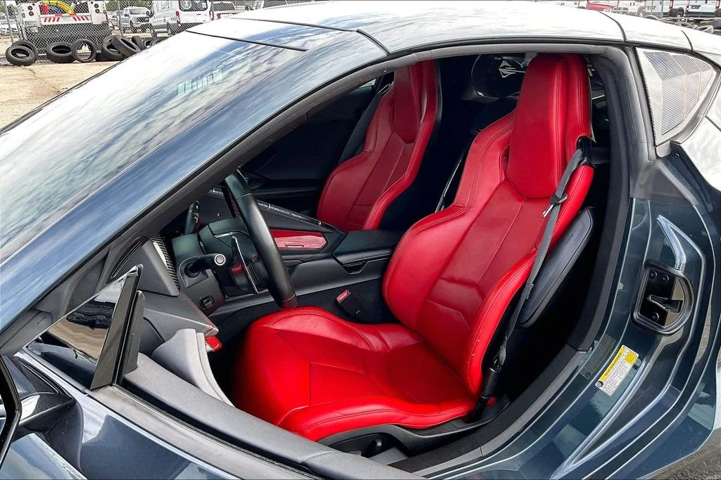 Used 2020 Gray Chevrolet Stingray image 17