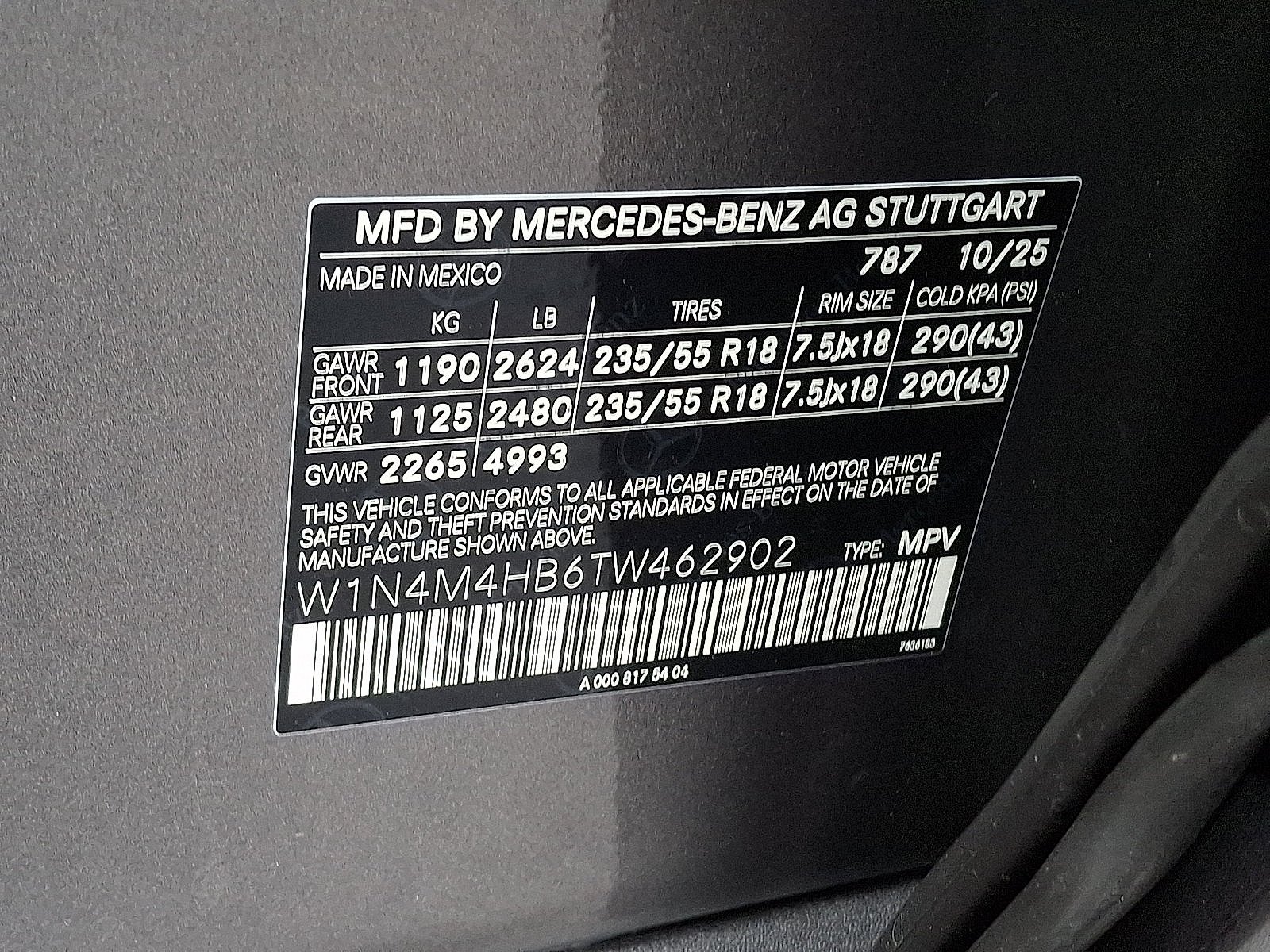 Used 2026 Mountain Grey Metallic Mercedes-Benz GLB 250 image 14