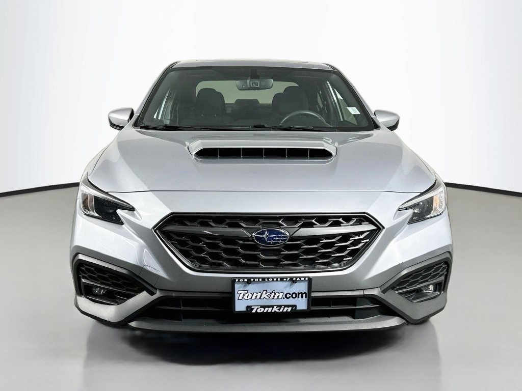 Used 2022 Ice Silver Metallic Subaru Premium image 2