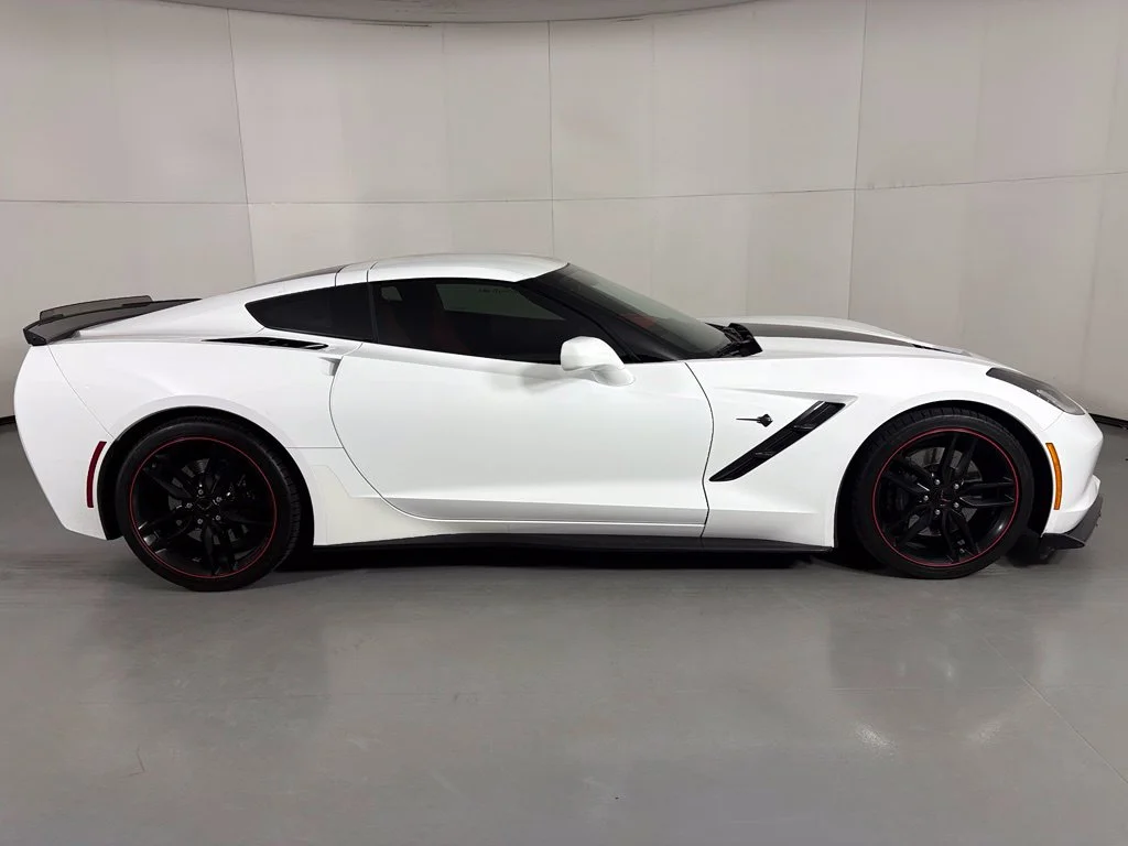 Certified Used 2019 White Chevrolet Stingray Z51 image 17