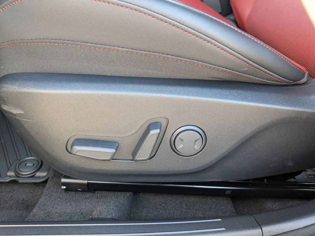 New 2027 Snow White Pearl Kia GT-Line image 41
