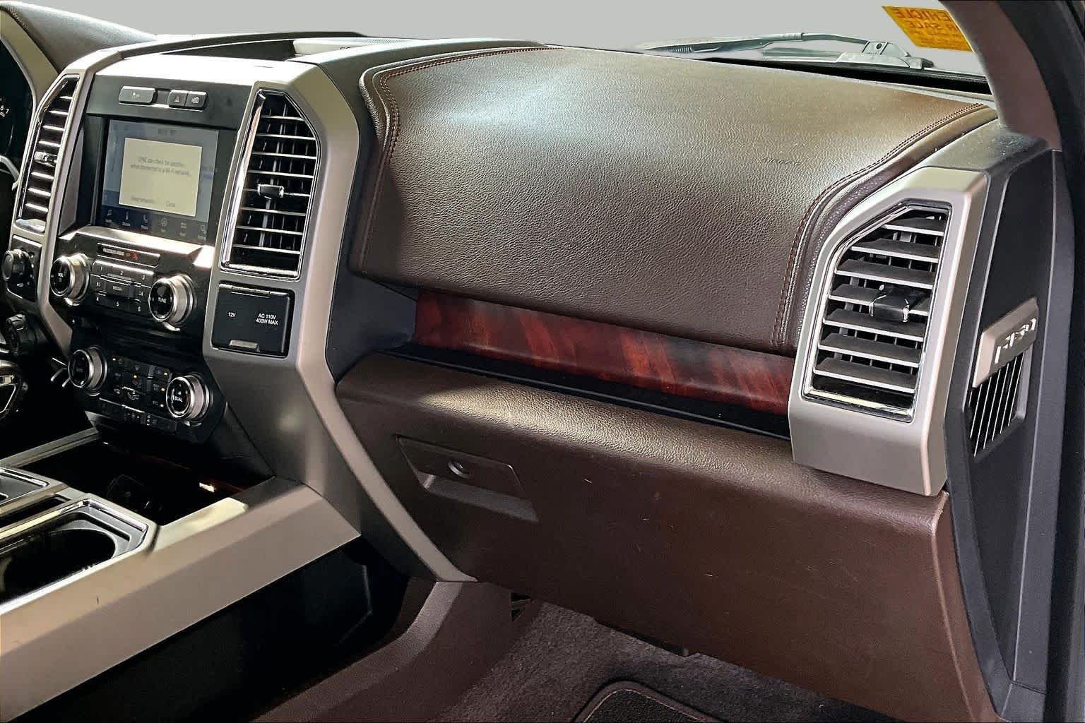 Used 2016 Green Gem Metallic/Caribou Metallic Ford King Ranch image 19
