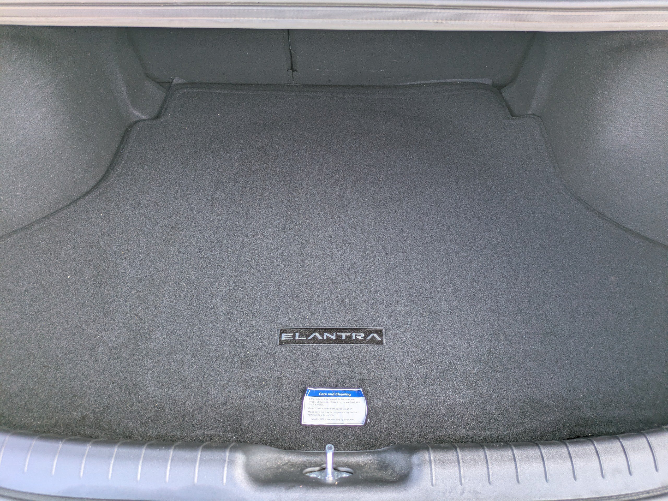 2025 Hyundai Elantra SEL - Photo 11