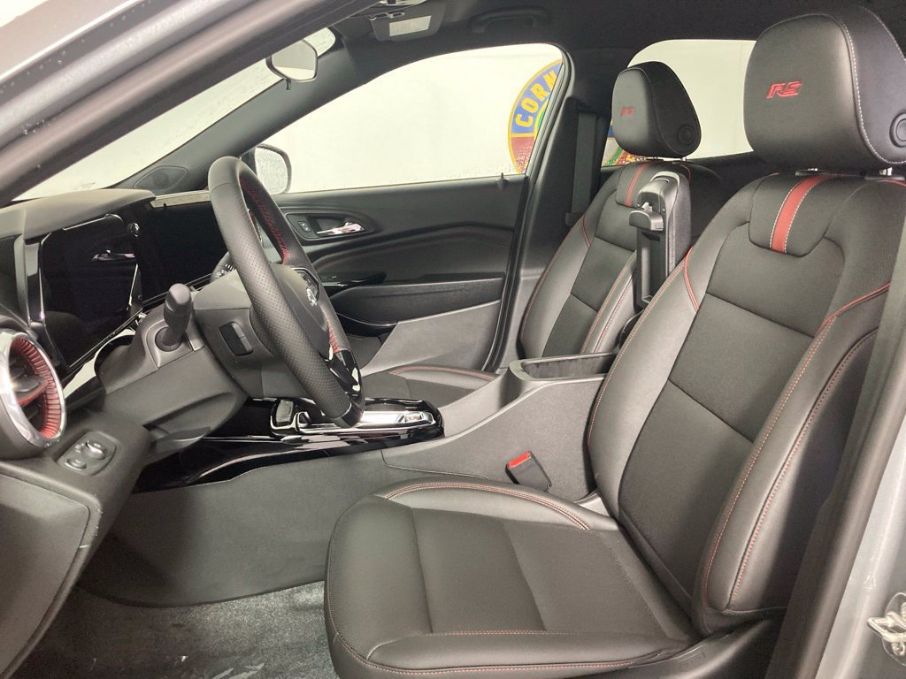 2026 Chevrolet Trax RS - Photo 8