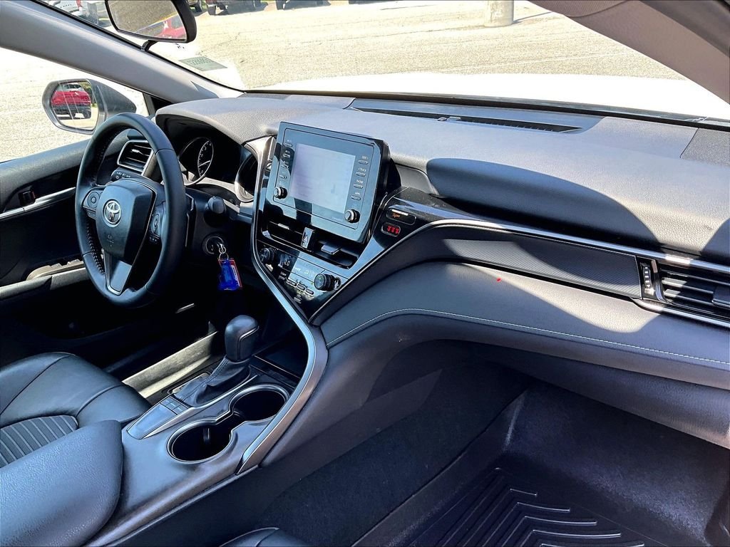 Used 2024 White Toyota SE image 14