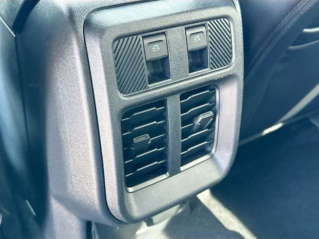 New 2026 Avalanche Ford Outer Banks image 18