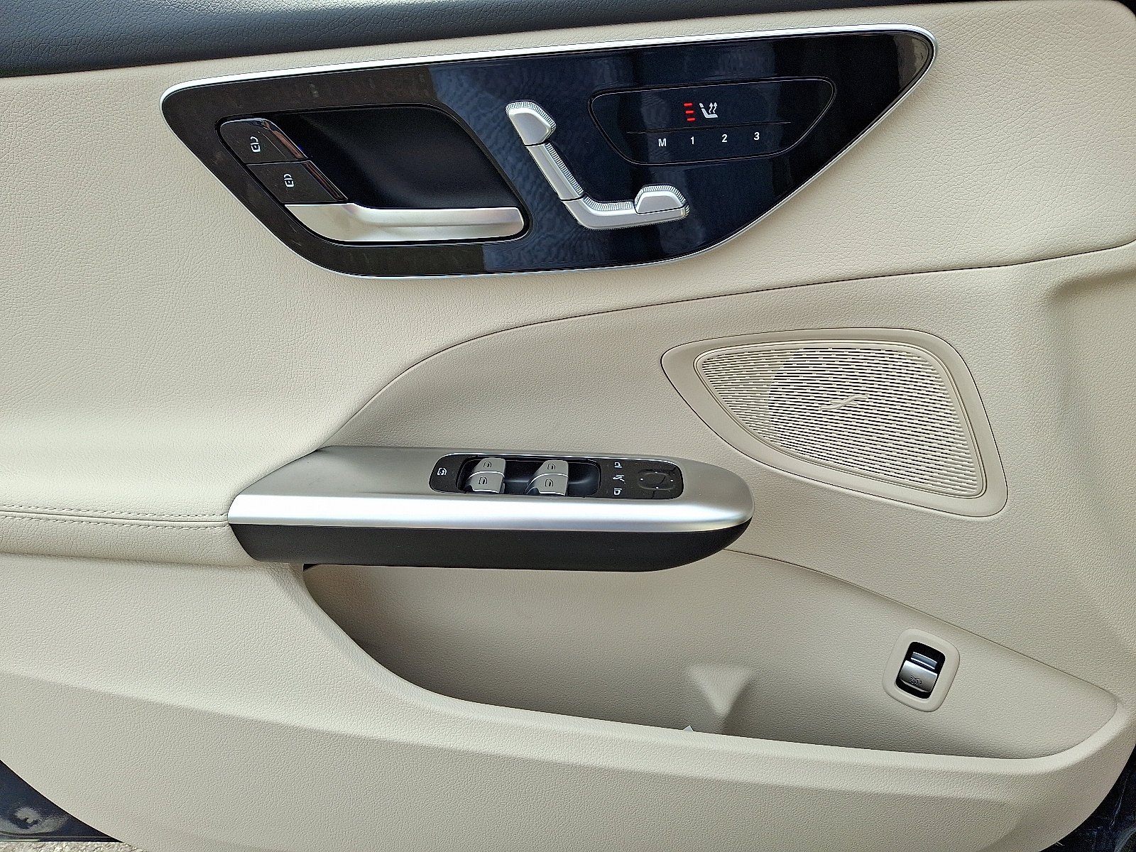 New 2026 Twilight Blue Metallic Mercedes-Benz C 300 image 22