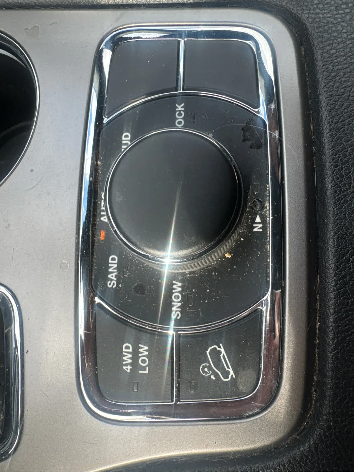 Used 2019 Bright White Clearcoat Jeep Altitude image 22