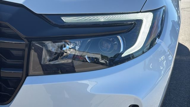 New 2026 Platinum White Pearl Honda Black Edition Two-Tone image 7