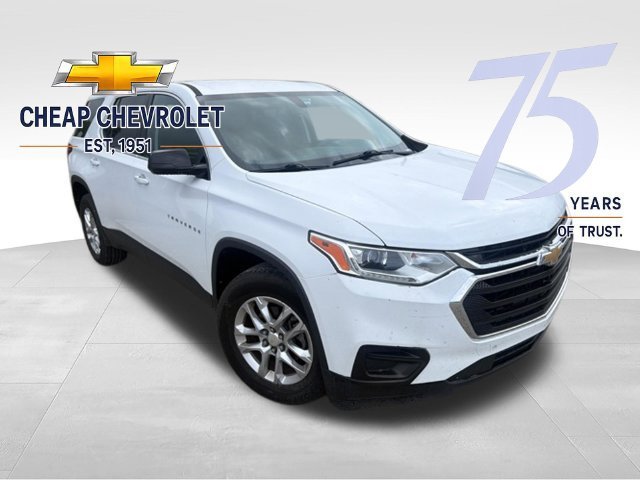 Used 2018 Chevrolet Traverse LS with VIN 1GNERFKW3JJ277356 for sale in Flemingsburg, KY