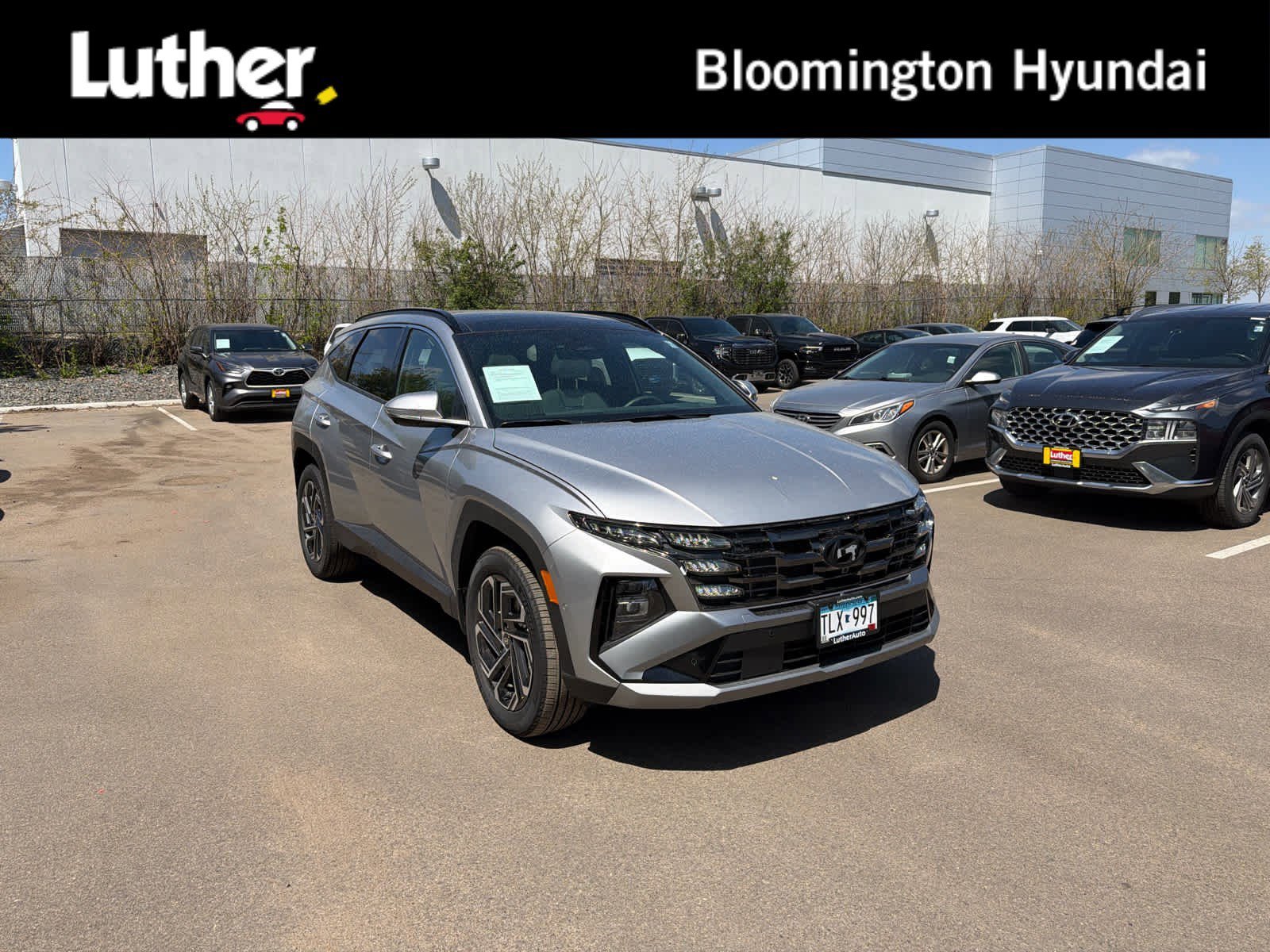 2026 Hyundai Tucson Limited HEV AWD's photo