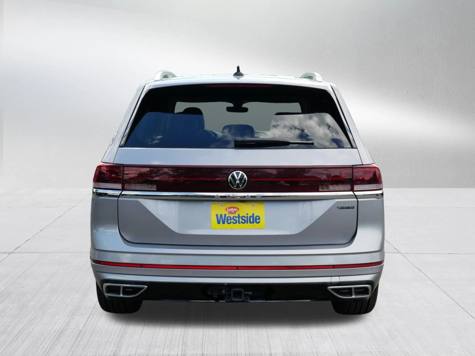 Used 2024 Silver Mist Metallic Volkswagen 2.0T SEL Premium R-Line image 6