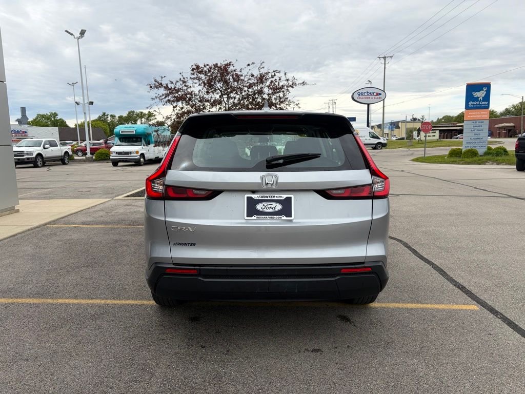 Used 2023 Lunar Silver Metallic Honda LX image 28