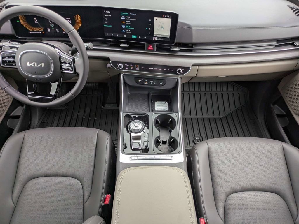 New 2026 Ivory Silver Kia EX image 22