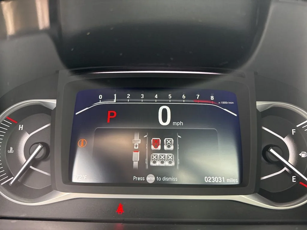 Used 2023 Crystal Black Pearl Honda EX-L image 13