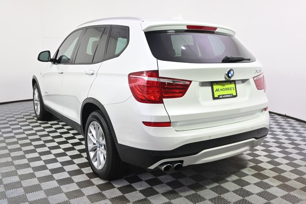 Used 2017 White Metallic BMW xDrive28i image 4