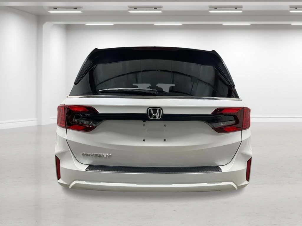 New 2026 Platinum White Pearl Honda EX-L image 4