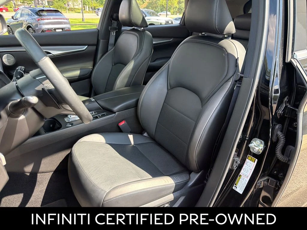 Certified Used 2023 Black Obsidian INFINITI LUXE image 27