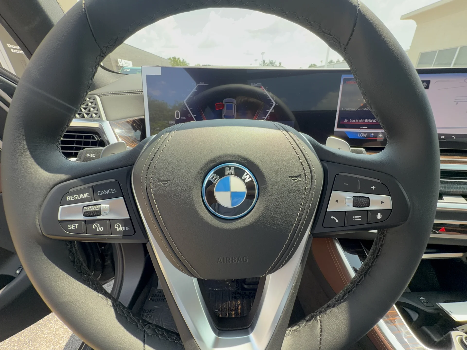New 2026 Dravit Grey Metallic BMW xDrive50e image 14