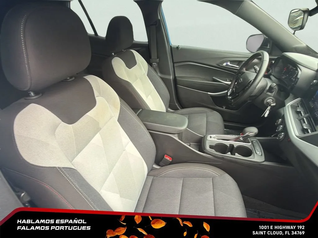 Certified Used 2024 Fountain Blue Chevrolet 1RS image 30