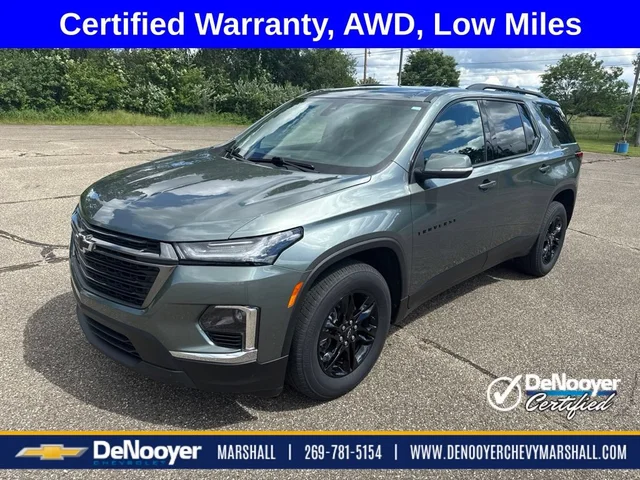 2023 Chevrolet Traverse LT Cloth
