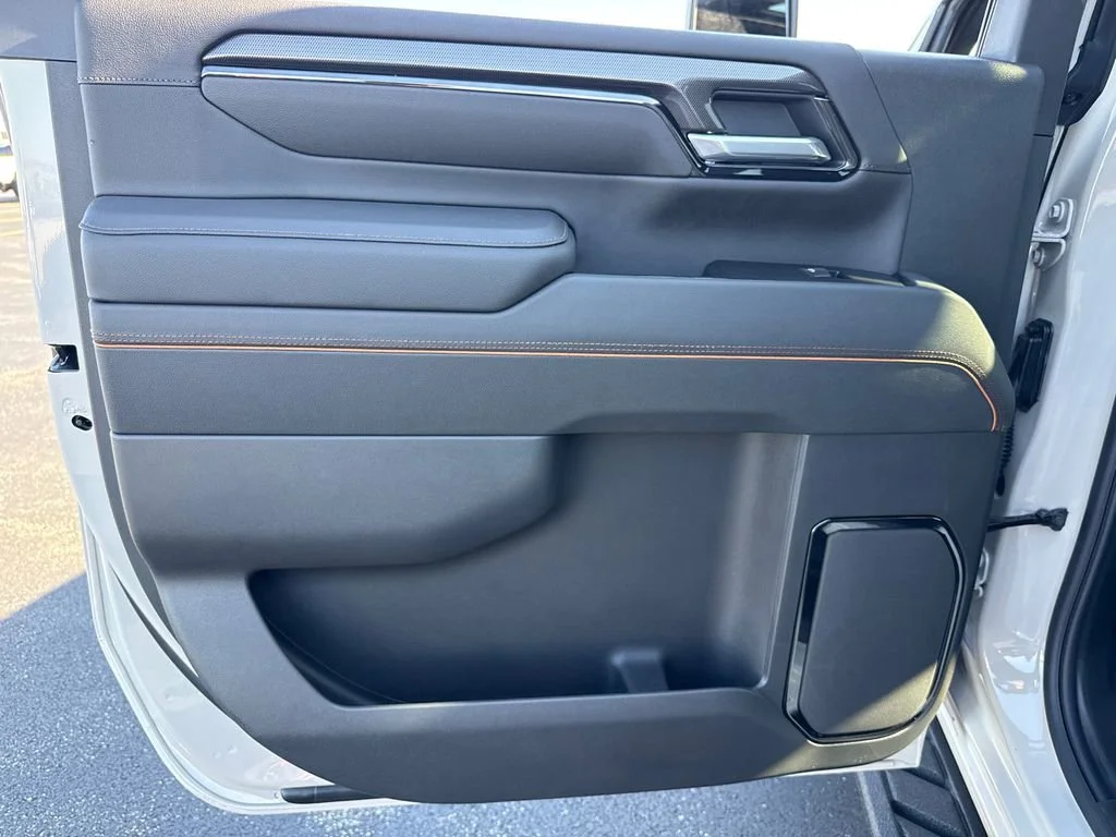 2026 GMC Sierra 2500HD AT4 - Photo 33